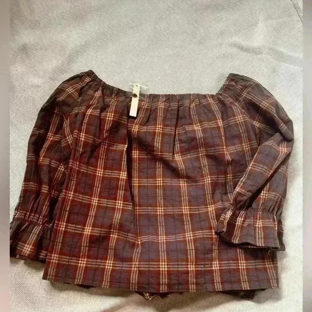 NWT blush plaid top - Picture 2 of 3